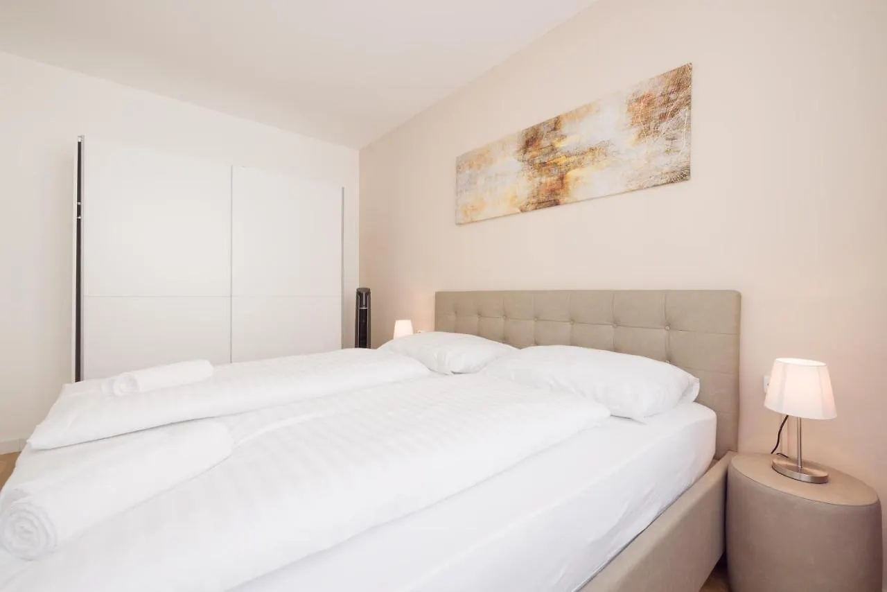Comfort Apartments Deerbird Viena 0*,