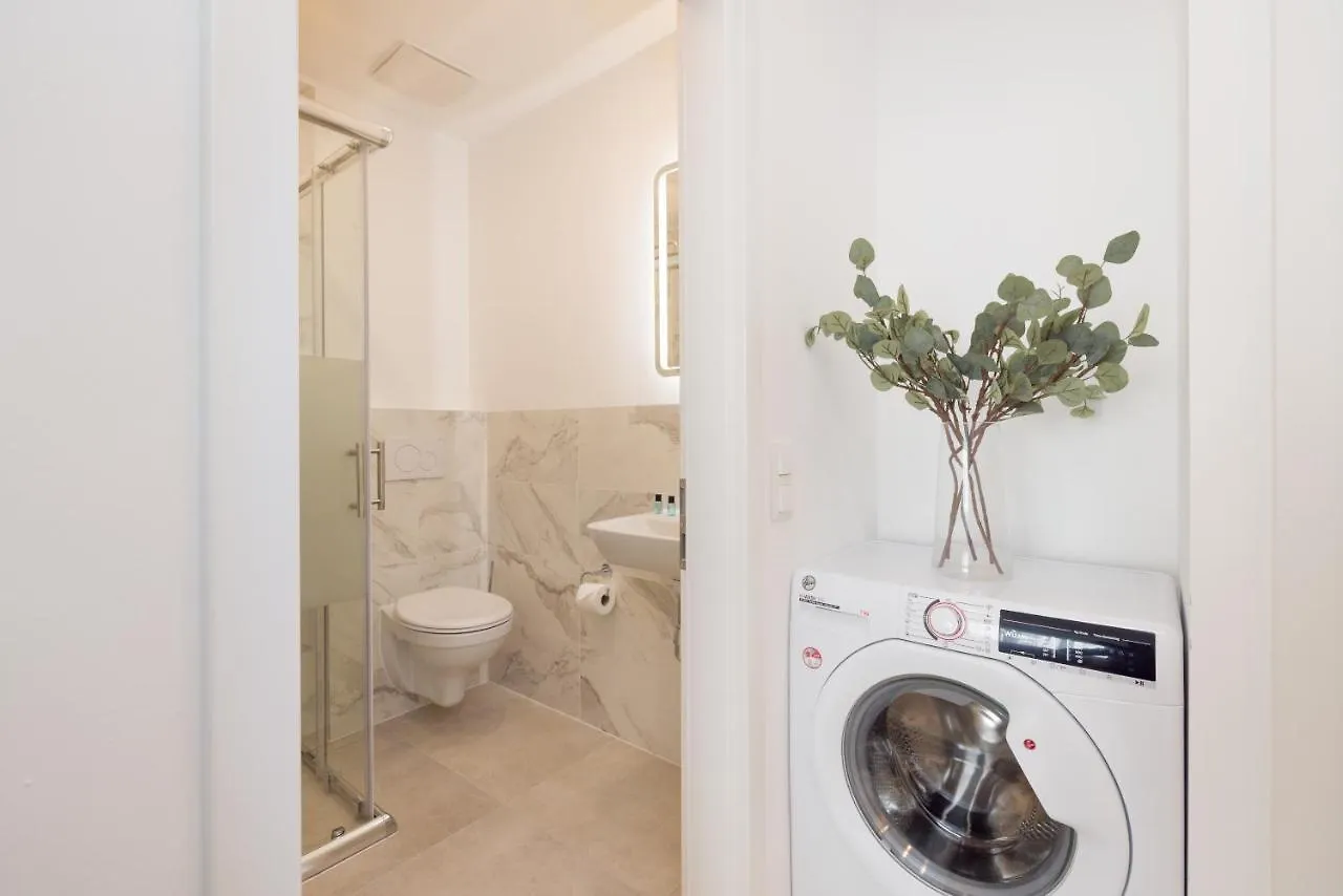 Comfort Apartments Deerbird Viena 0*,  Austria